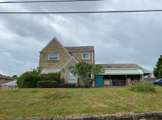 445 Phillips Ave, Mc Kees Rocks, PA 15136