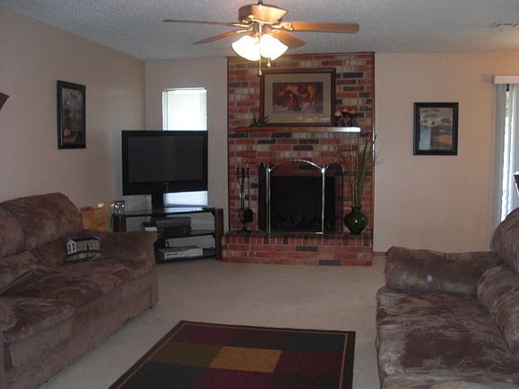 2nd image of 510 NE 27th St