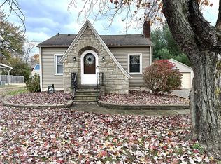 2909 S Main St, Akron, OH 44319