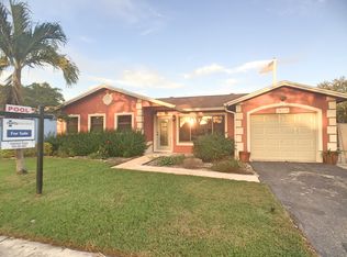 22504 SW 65th Ave, Boca Raton, FL 33428