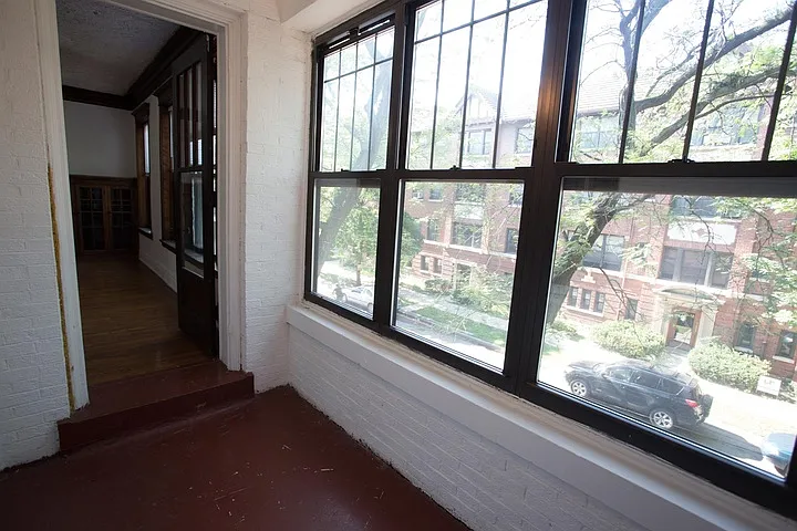 Greenwood 5201 — Photo 15