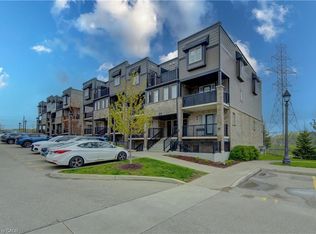 1989 Ottawa St S #20H, Kitchener, ON N2E 0G7