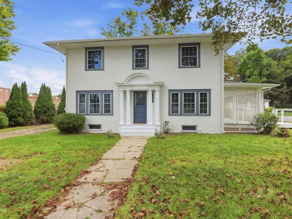 774 Main St, Dalton, MA 01226