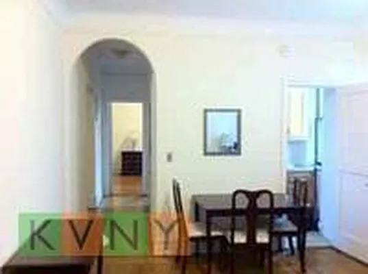 Rented by KVNY Soho | media 27