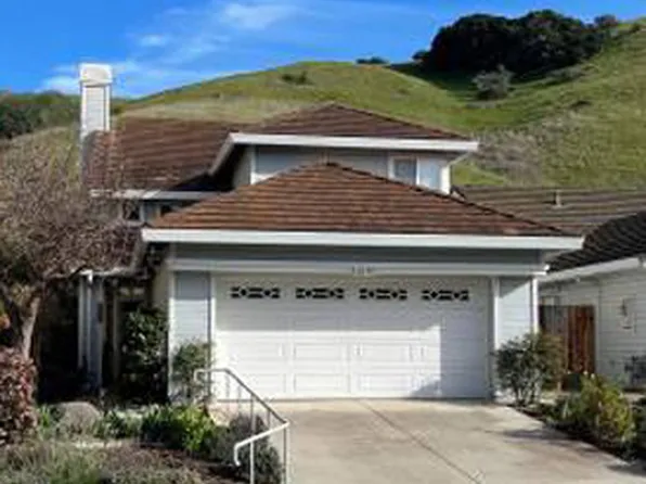 21091 Old Ranch Ct, Salinas, CA 93908