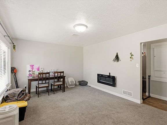 2nd image of 803 Bel Mar Dr