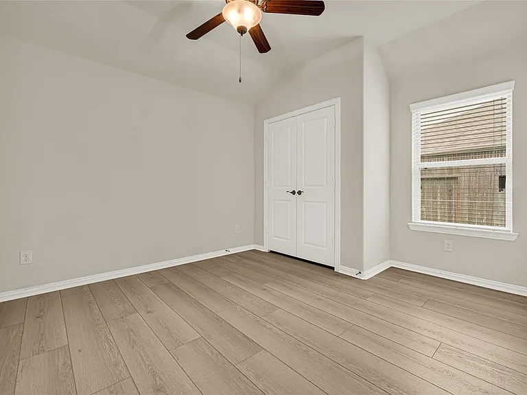 2414 Willow Fall Ln — Photo 21
