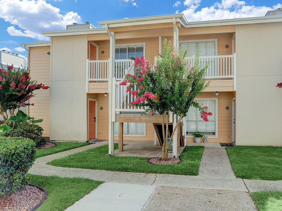 1st image of 3506 Cove View Blvd APT 1402