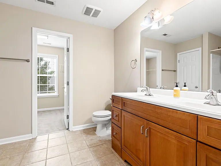 5612 Slaytenbush Ln — Photo 15