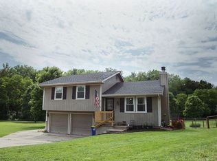 1448 Park Ln, Liberty, MO 64068