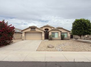 5662 W DESERT JEWEL Drive, Glendale, AZ 85302