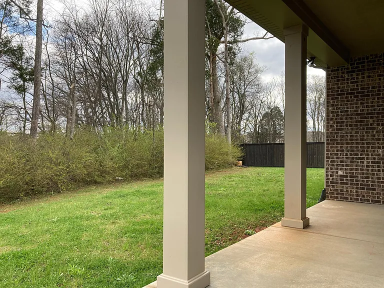 PATIO/BACKYARD