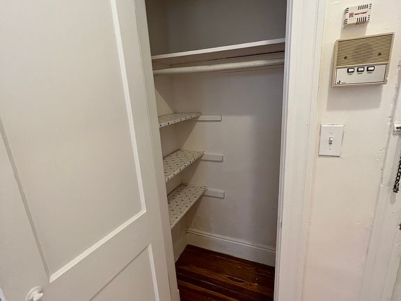 5th image of 80 Sutherland Rd APT 6