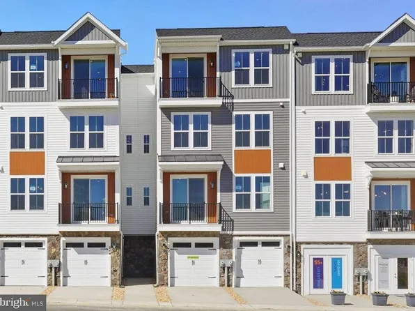 242 Violet Way #1, Stafford, VA 22554