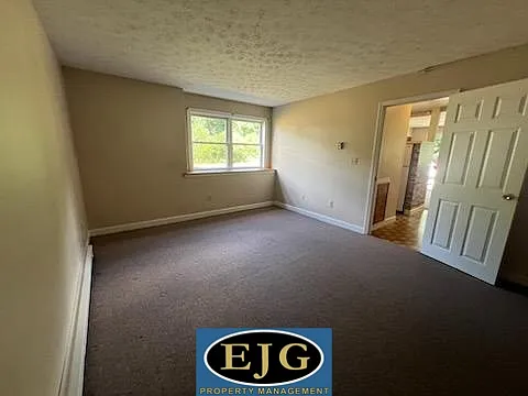 72 Main St #11 — Photo 5