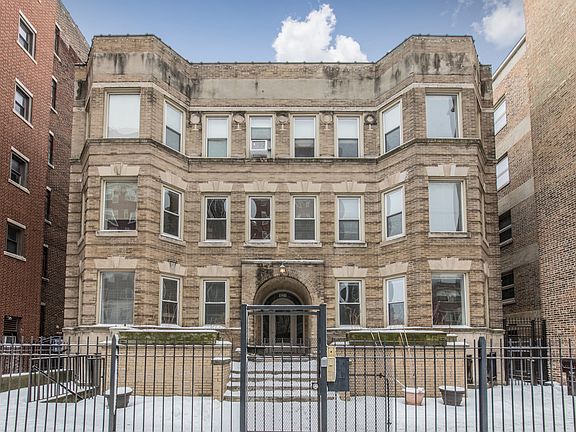 2nd image of 921 W Wilson Ave APT 1E