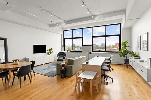 535 Dean St #615 Photo 1
