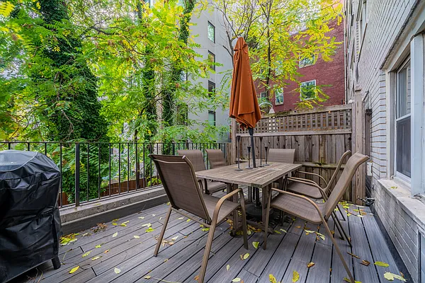 Rented by Corcoran | media 7