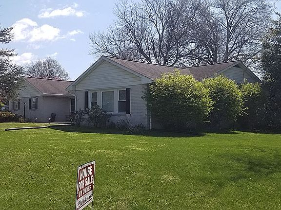3rd image of 345 Richland Ln