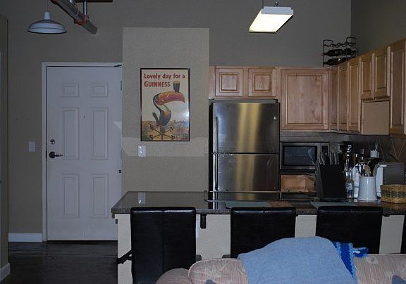 5th image of 321 W 7th St APT 308