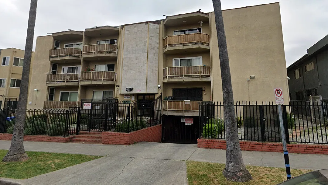 3139 - 957 Menlo Ave. - 108 — Photo 1