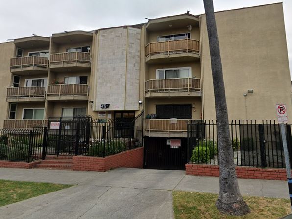 957 Menlo Ave #108
