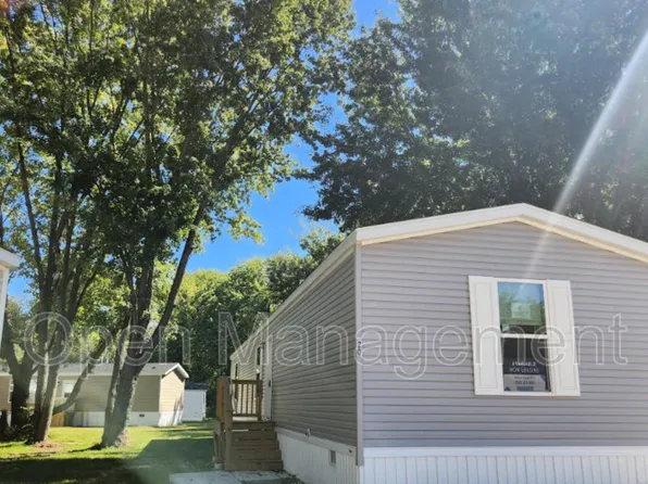 20 Willow Haven Ct, Colona, IL 61241