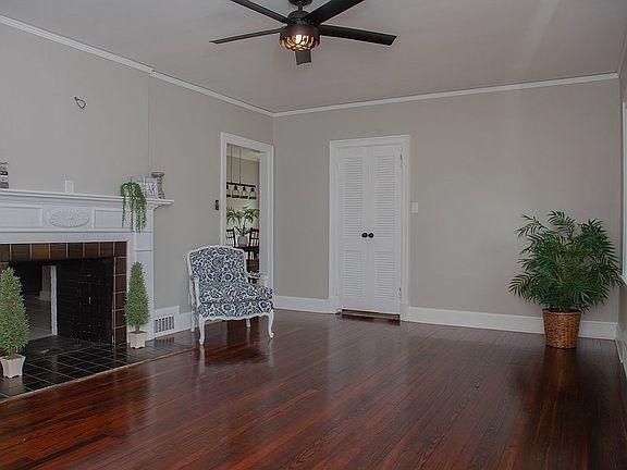 4th image of 3108 Washington Ave