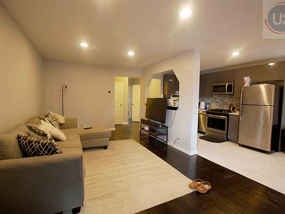 2nd image of 580 E 85th St #2