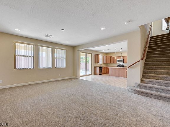 5th image of 315 Bridgeton Cross Ct