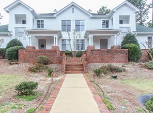 20 N Knoll Rd, Southern Pines, NC 28387
