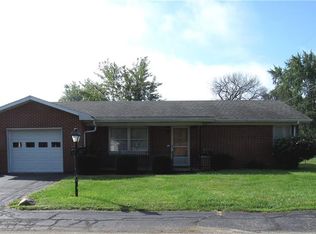 429 Seminary St, Hope, IN 47246