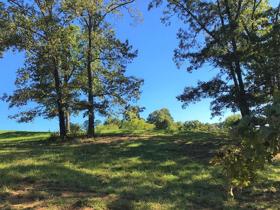 2nd image of 605 Gallery Ct Lot 306
