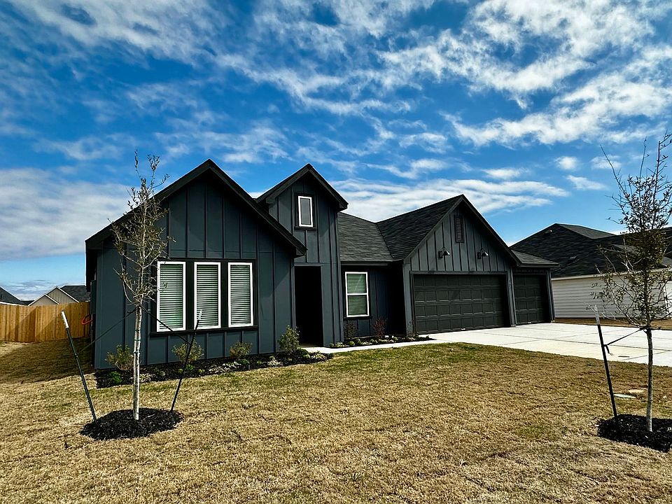 1st image of 721 Tranquility Ln