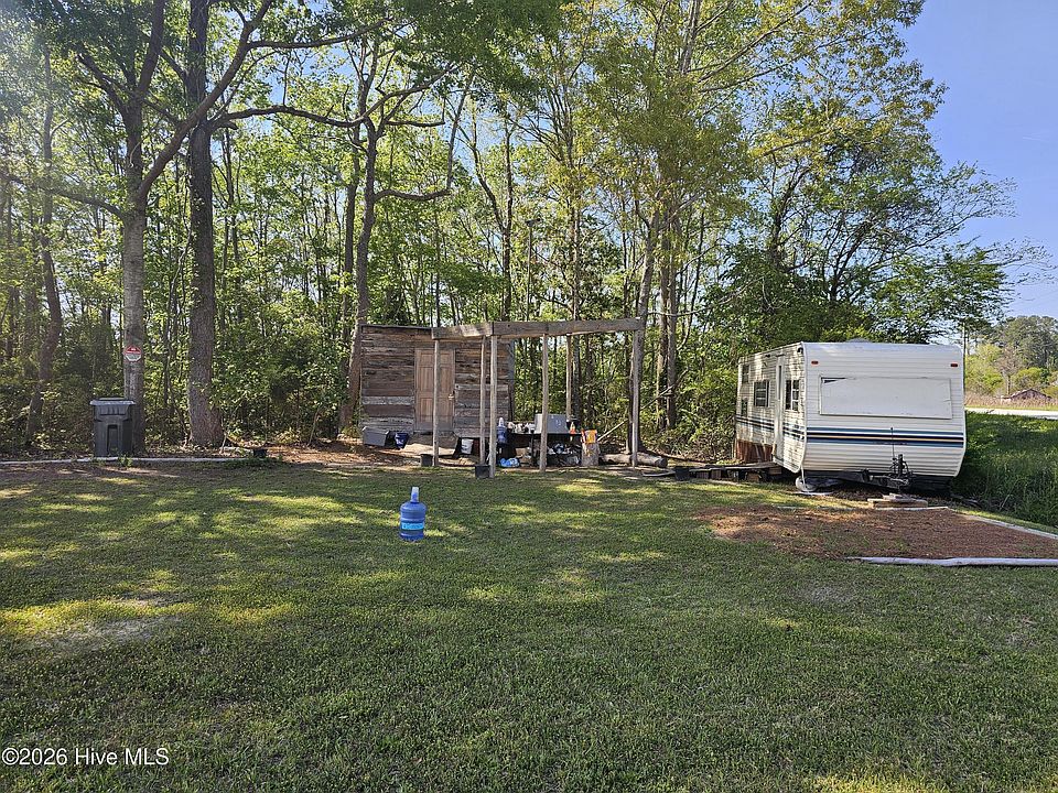 1st image of 40 Alligator Creek Road