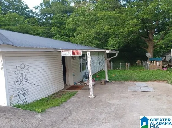 108 Sharit Ln, Gardendale, AL 35071