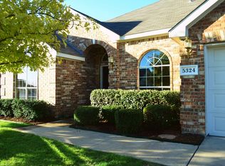 5324 Rush Creek Ct, Fort Worth, TX 76244