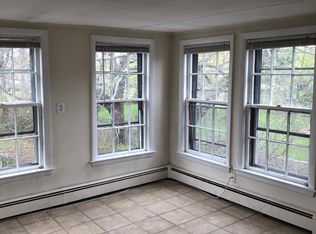 23 Pleasant St APT 5, Rowley, MA 01969