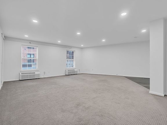3rd image of 145 Dock St #59
