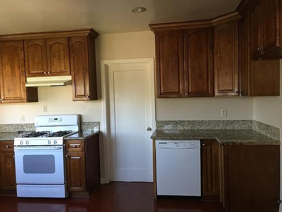 2nd image of 4521 Mendocino Ct