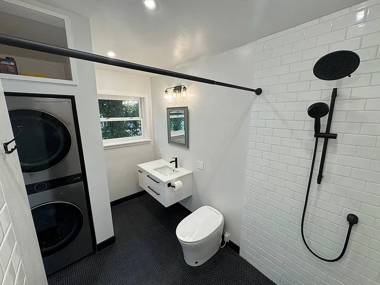 128 Minnie St #A — Photo 9