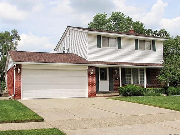 2nd image of 37140 Ladywood St
