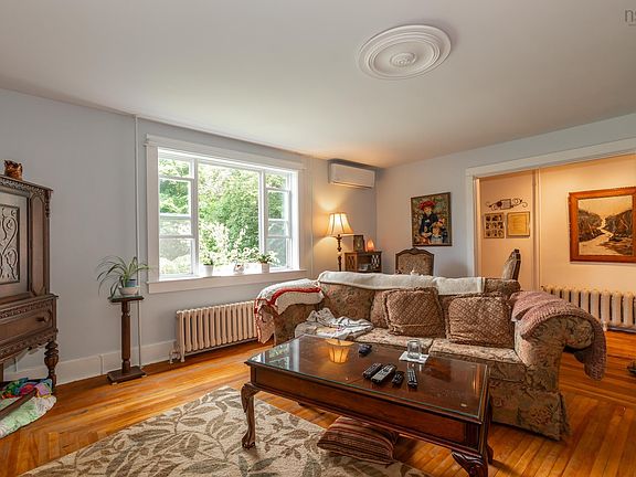 2nd image of 791 Saint George St #789