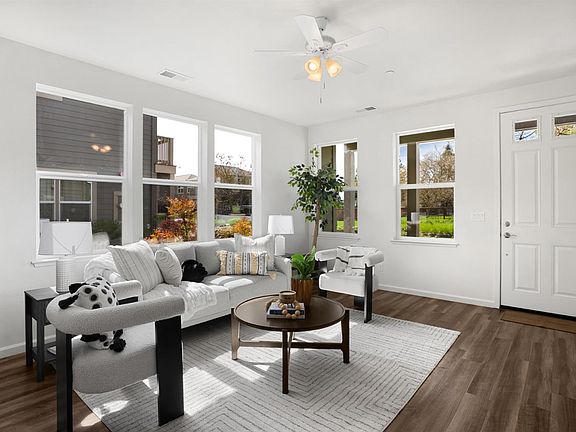 4th image of 2042 Ravello Way