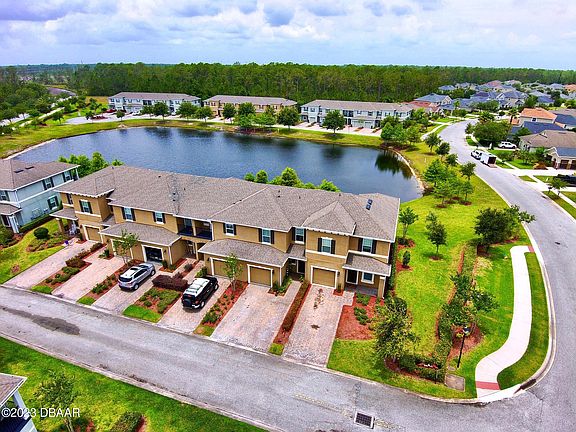 4th image of 102 Carmichael Way