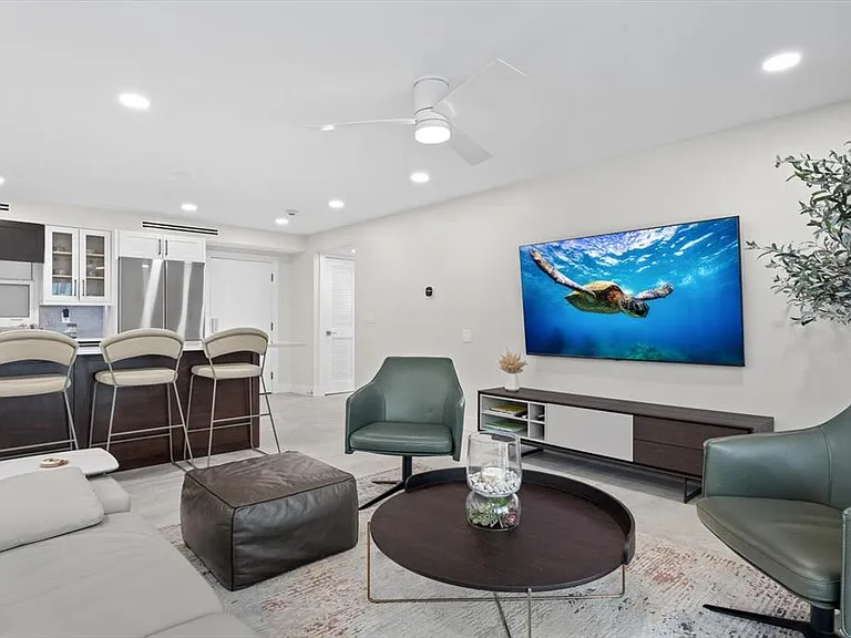 800 Benjamin Franklin Dr #505 — Photo 12