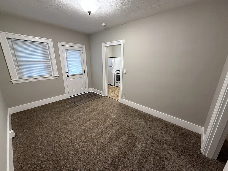 2235 S Shelby St — Photo 16