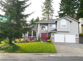 18030 43rd Ave W, Lynnwood, WA 98037
