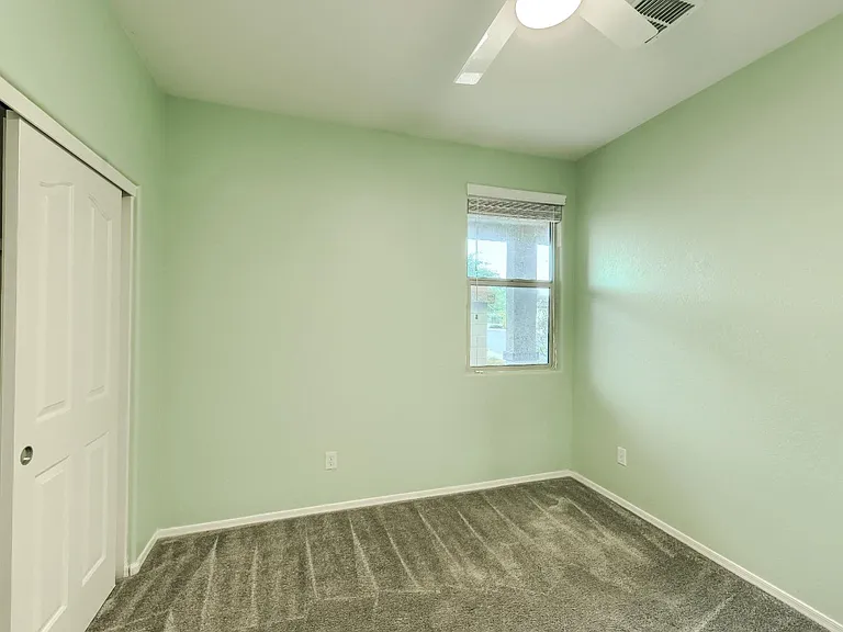 1754 E Grenadine Rd — Photo 31