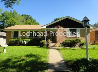 2261 Springhill St, Dallas, TX 75228